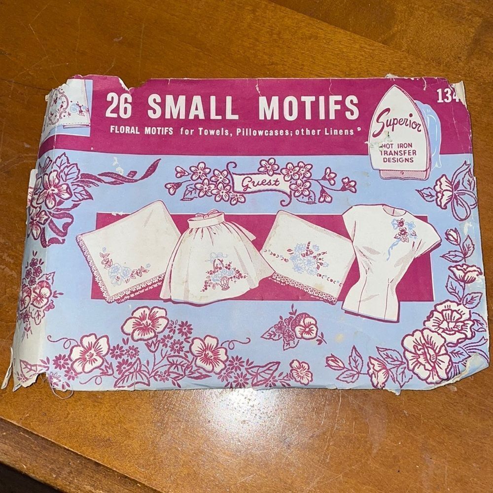 Vtg 40s/50s Superior hot iron transfer designs with floral motifs‎ for linens